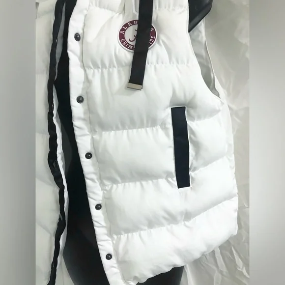 Gameday Couture Alabama Crimson Tide white puffer hooded winter vest size Medium